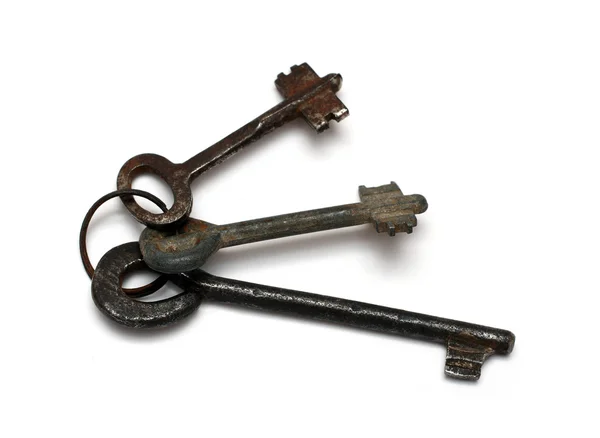 Gamla rostiga nycklar — Stockfoto