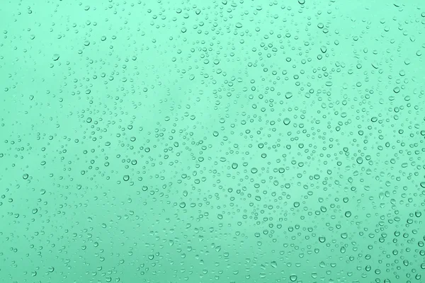 Падіння дощу на склі — стокове фото