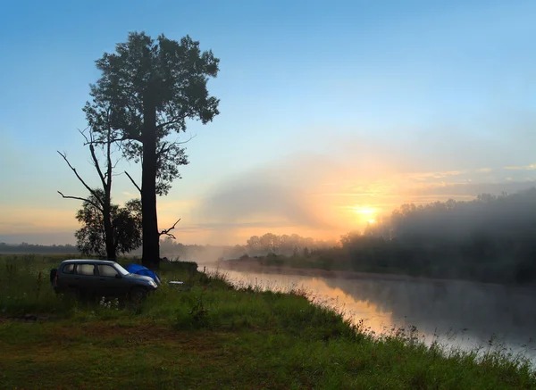 Fog sunrise on the river — Stock Photo, Image