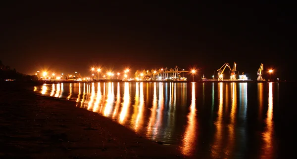 Mariupol 的端口λιμάνι της Μαριούπολης 免版税图库照片