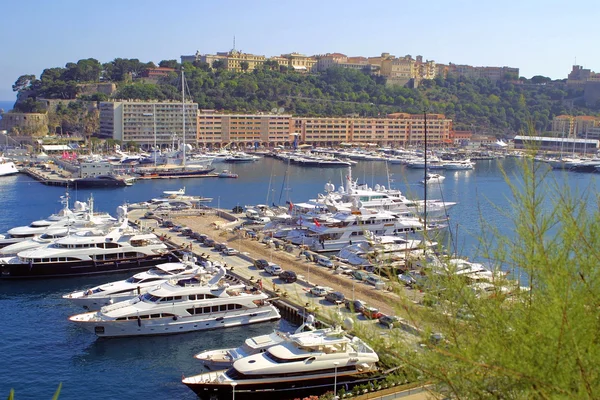 Розкішні яхти в Monte-Carlo — стокове фото