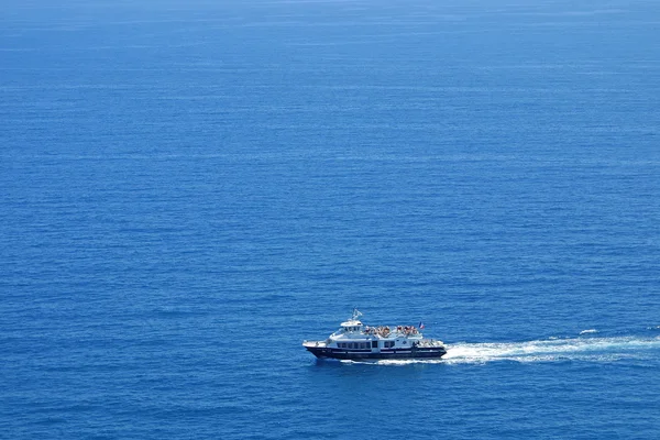 Yacht in Mediterranean Sea — Stock Photo, Image