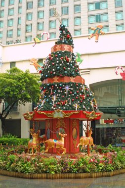 süslenen newyear-ağacı Singapur