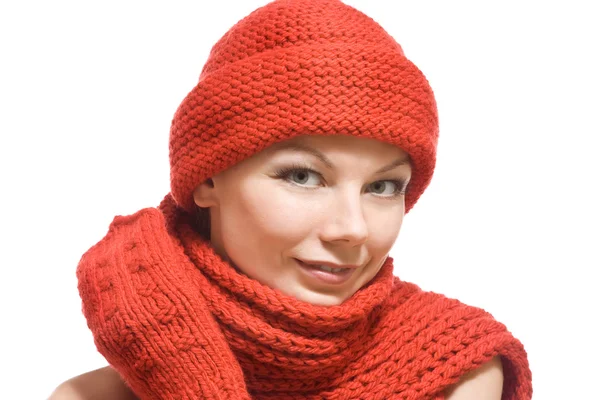 Ritratto di una bella donna in cappello rosso — Foto Stock