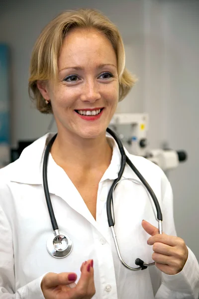 Kadın profesyonel tıbbi — Stok fotoğraf
