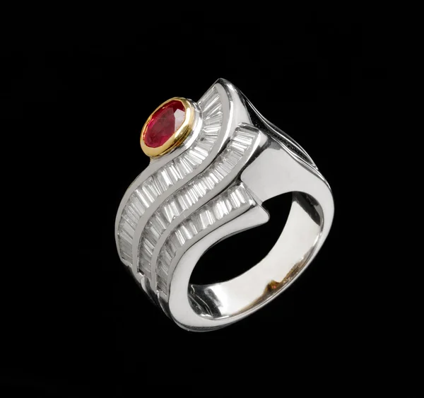 White gold ruby ring — Stock Photo, Image