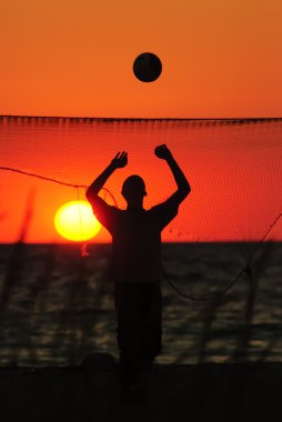 sunset Beach voleybol oynarken