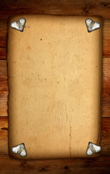 Κάρτα του Αγίου Βαλεντίνου με την καρδιά του σιδήρου σε ξύλο — Φωτογραφία Αρχείου