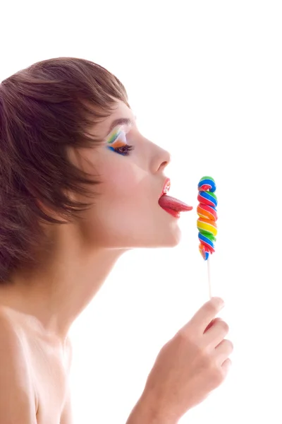Hübsche Frau mit hellen Bonbons — Stockfoto