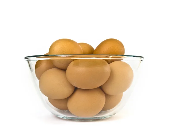 Mísy vajec, izolované na bílém — Stock fotografie