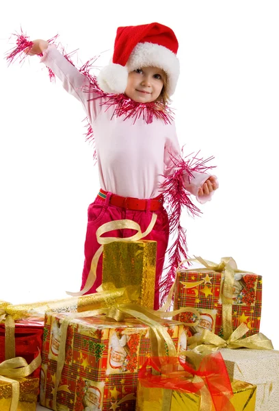 Noel hediyeleri ile şirin kız — Stok fotoğraf