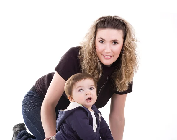 Gelukkig jonge vrouwen en haar zoon — Stockfoto
