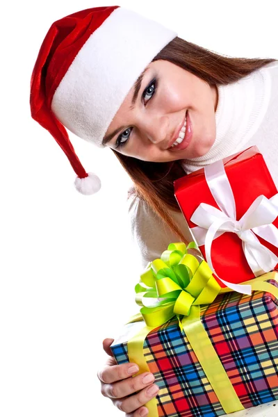 크리스마스 선물을 가진 아름 다운 여자 — 스톡 사진