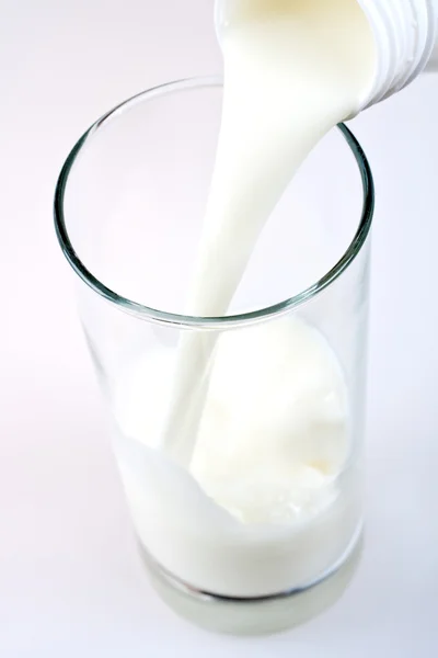 Glas av mjölk — Stockfoto