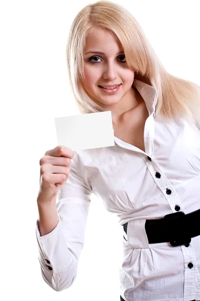 Молодая деловая женщина с визиткой — стоковое фото