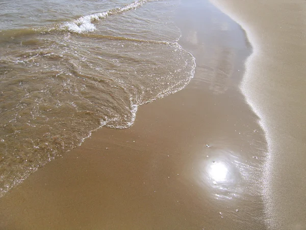 砂の上の波 — ストック写真