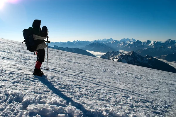 Alpinista scatta foto — Foto Stock