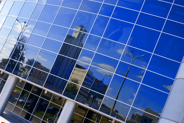 Fönstren är business center — Stockfoto