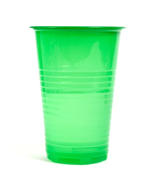 Зелений пластиковий стаканчик — стокове фото