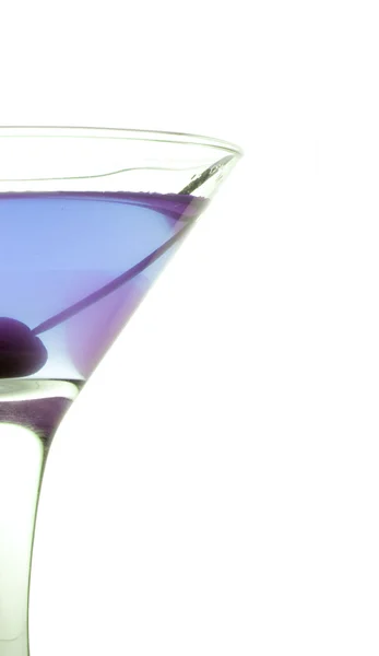 Виолетовый холодный коктейль — стоковое фото