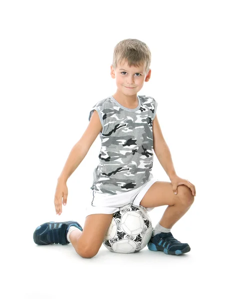 Garçon tenant ballon de football — Photo