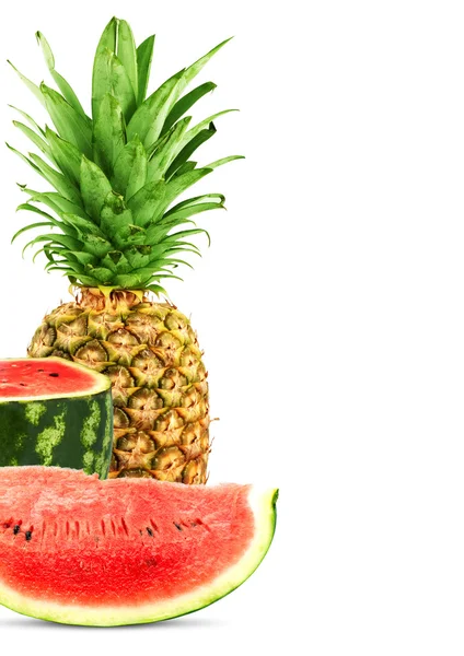 Ananas und Wassermelone — Stockfoto