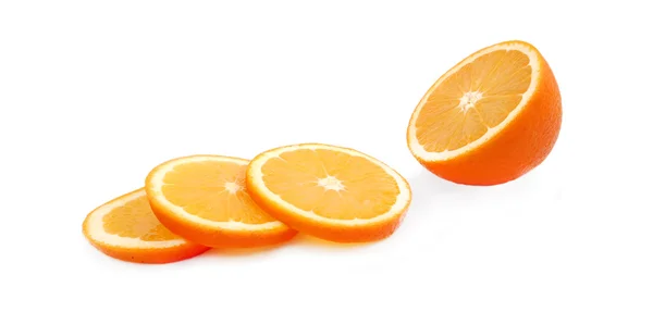 Fatias de laranja madura suculenta — Fotografia de Stock