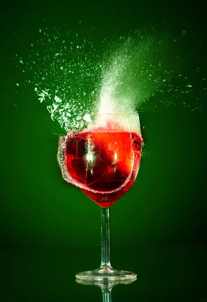 Bicchiere con vino — Foto Stock