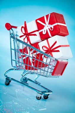 Shopping cart ahd gift clipart