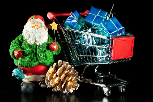 Santa, valamint a bevásárló kosár — Stock Fotó