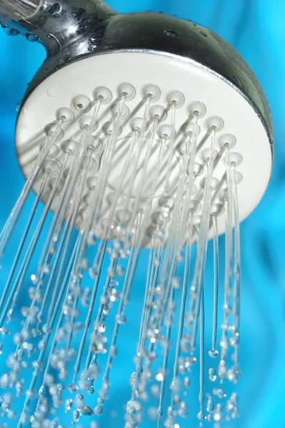 Douche avec gouttes d'eau ... — Photo