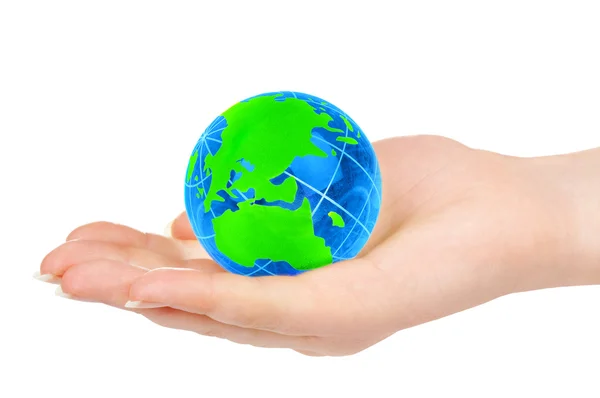 A kezét a személy birtokolja globe egy — Stock Fotó