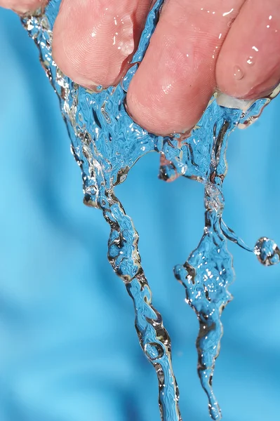 인간의 손과 물. — 스톡 사진