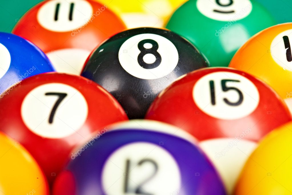 Photo billiard balls close up