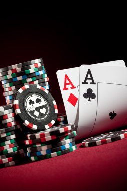 Chips and two aces clipart