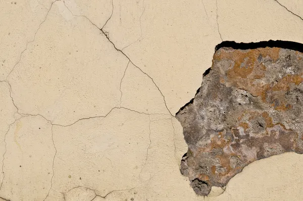 Вивітрювання бетонну стіну — стокове фото