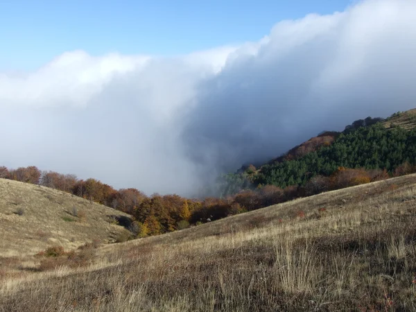 Осенние горы — стоковое фото