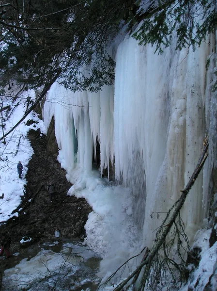 Frozen waterfall — Stock Photo, Image