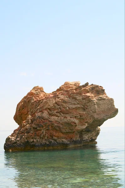Средиземное море и красивый залив с tal — стоковое фото