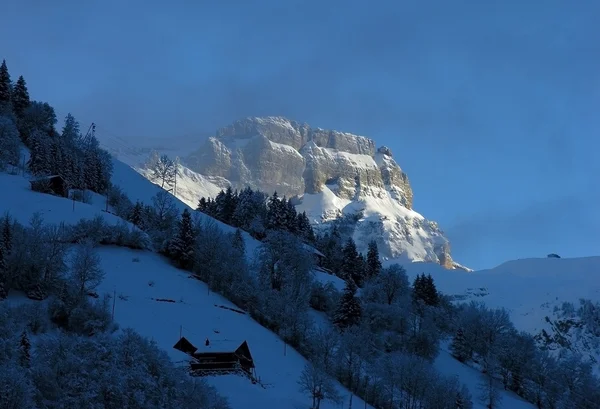 Solnedgång i Alperna. — Stockfoto