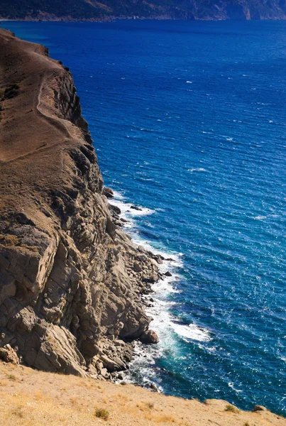 Клифское побережье моря — стоковое фото