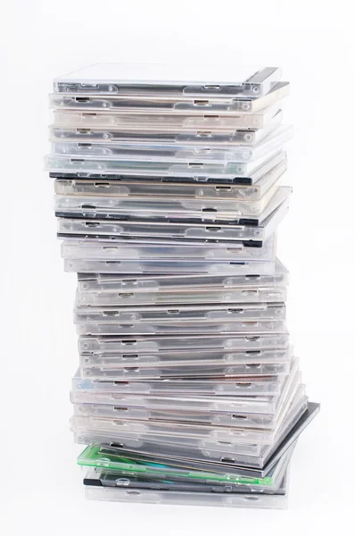 CD-Scheiben stapeln isoliert — Stockfoto