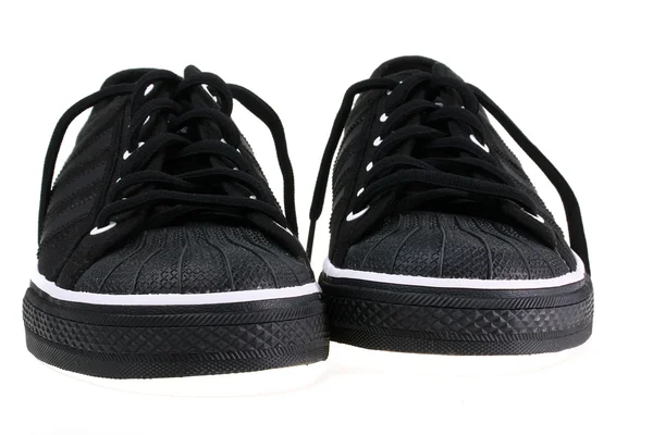 Обувь с черными шнурками — стоковое фото