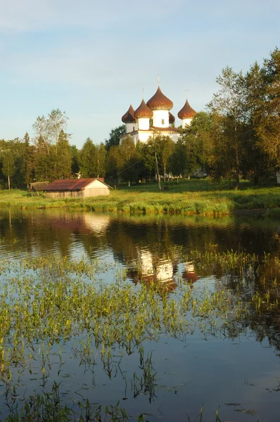 Gamla ryska kyrkan i kargopol — Stockfoto
