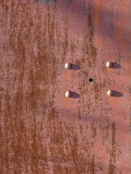 Eski paslı kahverengi metal zemin — Stok fotoğraf