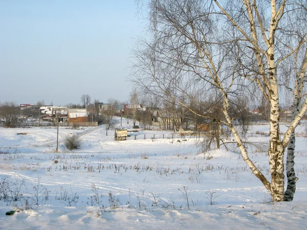 Paisagem de inverno de pequena aldeia — Fotografia de Stock