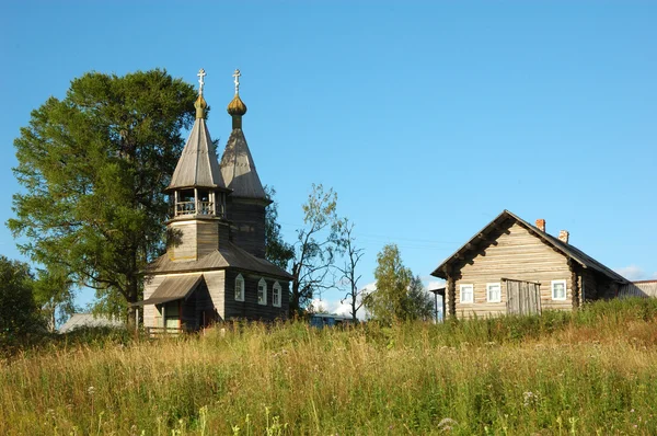 Antigua capilla de madera —  Fotos de Stock