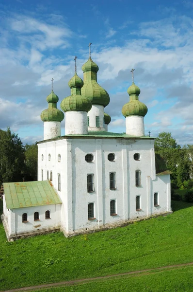 Μεσαιωνικό καθεδρικό ναό στο kargopol, Ρωσία — Φωτογραφία Αρχείου
