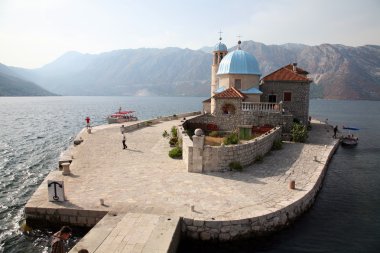 Ostrvo gospa od skrpjela ben sv. dordije