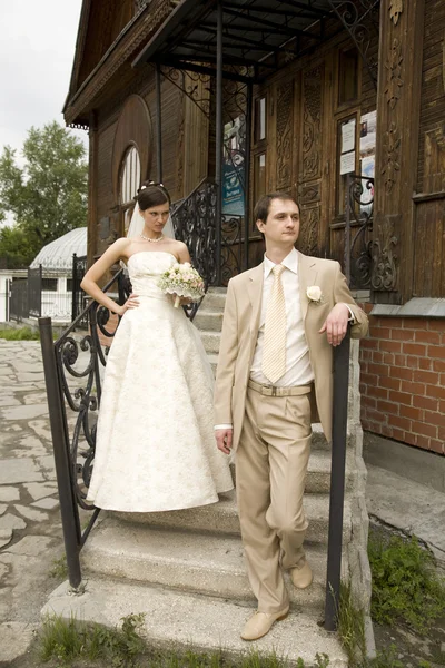 Friss házasok — Stock Fotó